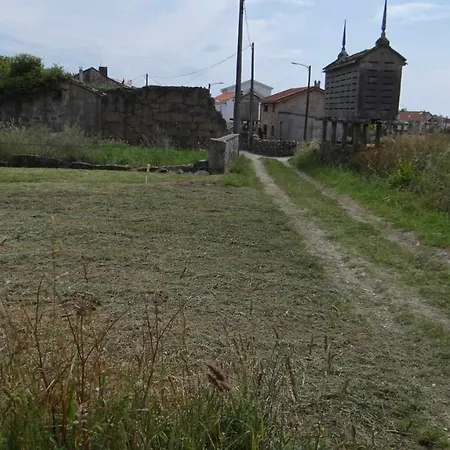 Сasa de vacaciones Recién Restaurada En Canedo Con Terraza Carnota