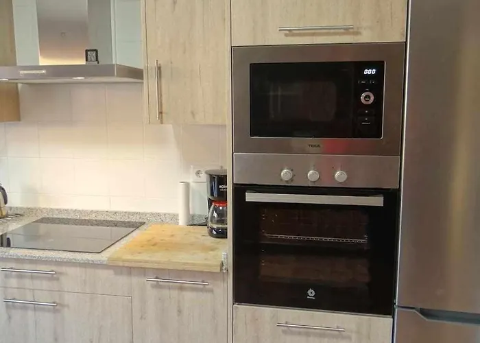 Cuberto Darriba Casa Restaurada En Canedo *