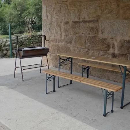 Recién Restaurada En Canedo Con Terraza * Carnota