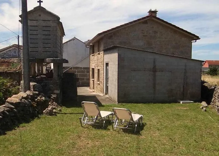 Cuberto Darriba Casa Restaurada En Canedo Semesterbostad *