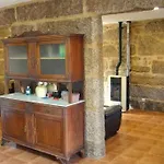 Cuberto Darriba Casa Restaurada En Canedo * San Mamede de Carnota