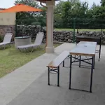 Cuberto Darriba Casa Restaurada En Canedo *