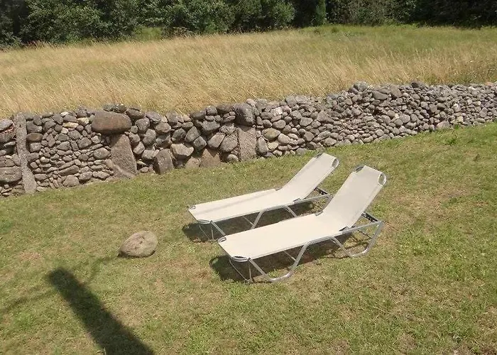 Recién Restaurada En Canedo Con Terraza * Carnota