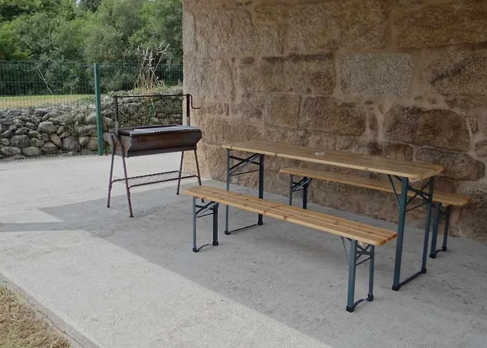 Recién Restaurada En Canedo Con Terraza * Carnota